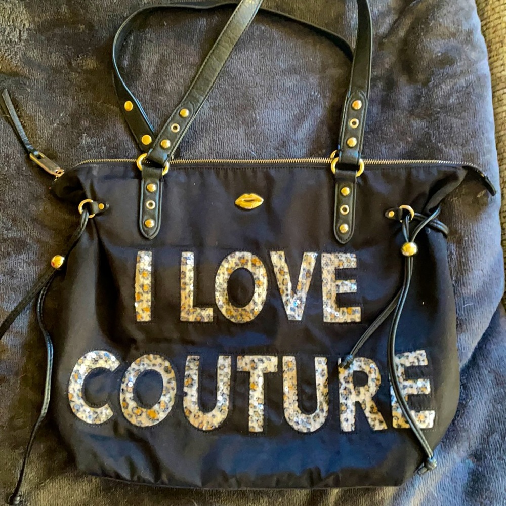 Used “Love couture” by Juicy Couture bag